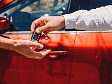 Чем грозит авторынку август: эксперты все объяснили