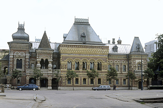 В Москве задержали активистов с плакатами «Пролетарии всех стран, соединяйтесь!»