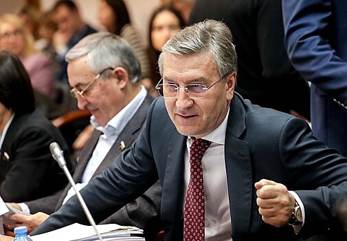 Фаррахов: треть российских потребителей табака сохраняют низкую мотивацию к отказу от курения