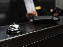 Гид получил по голове стулом от работников отеля из-за выставленного счета и не выжил