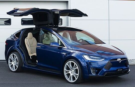 Водитель Tesla Model X пожаловался на автопилот перед смертью
