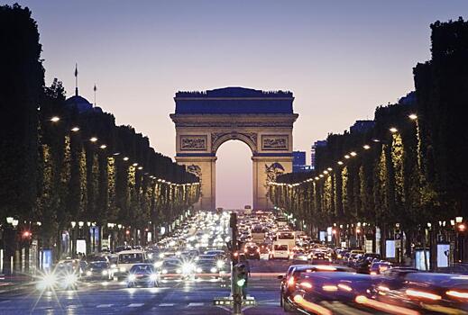 В Париже начнут вычислять слишком громкие машины и мотоциклы с помощью звукового радара: Новости ➕1, 15.02.2022