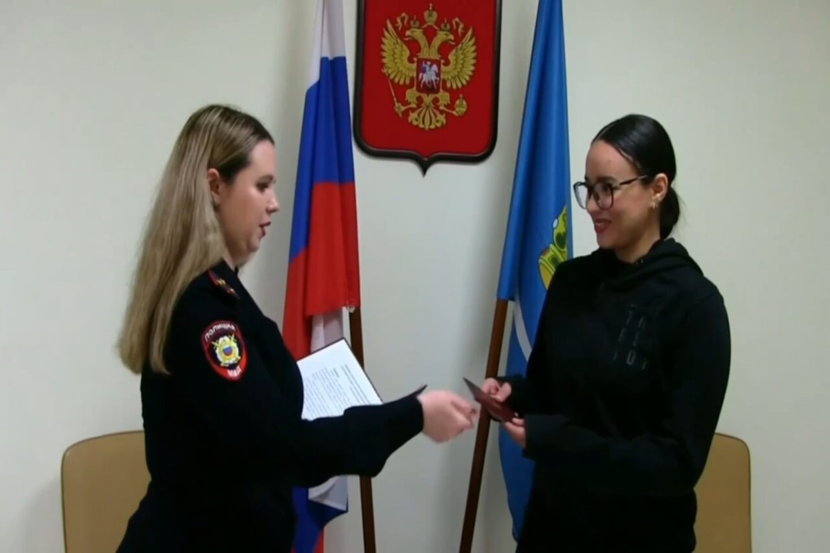 Выпускница астраханского медуниверситета из Марокко остается в России, получив гражданство РФ