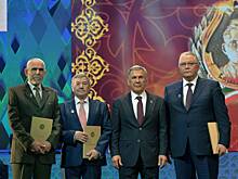 В Татарстане наградили лауреатов Государственной премии имени Габдуллы Тукая