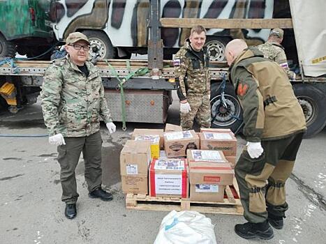 Новосибирские волонтеры везут в зону СВО 300 килограммов сала