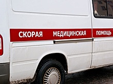 На Бору электромонтер сломал позвоночник, упав с высоты