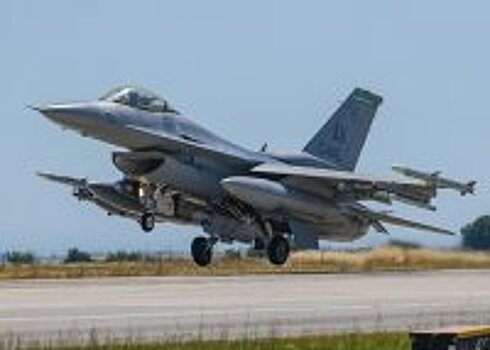 В Италии начались военно-воздушные учения Falcon Strike