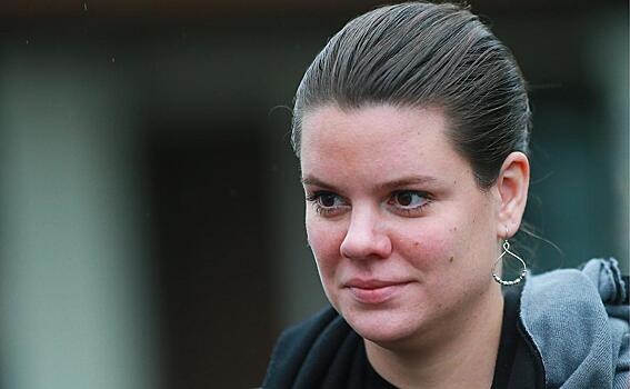 Поэтесса Полозкова* сообщила, что у нее диагностировали рак