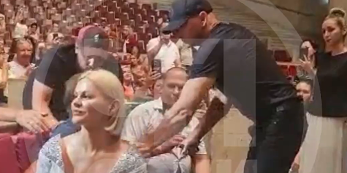 В Сочи во время концерта Ирины Круг охранники набросились на мужчину из зрительного зала