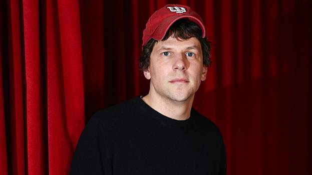 Звезда «Социальной сети» Джесси Айзенберг пожертвует почку незнакомцу