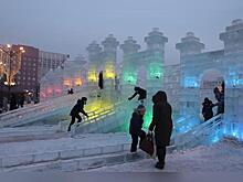 В Чите строят ледовый городок за 9 миллионов рублей
