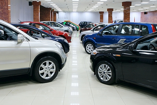 Крупнейшие автодилеры не смогли увеличить продажи в 2016 году