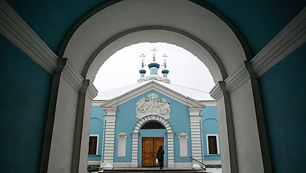 Власти Петербурга настаивают, что законно передали Сампсониевский собор РПЦ