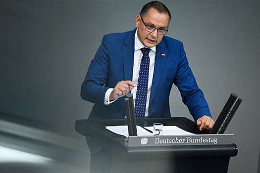 Сопредседатель АдГ Хрупалла выступил за политику разрядки в отношениях с Россией