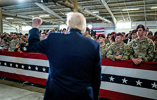 Ударят ли США по Ирану? Отвечает востоковед Сергей Лузянин