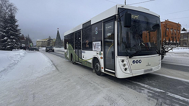В Сургуте из-за маленького пассажиропотока отменили два маршрутных рейса