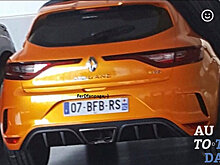 В сети появились изображения хэтчбека Renault Megane RS