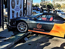 "В Ferrari чуть нажал газ и уже летишь"