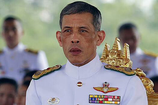 К коронации в Таиланде выпустят монеты и медали из платины по $32 тысячи