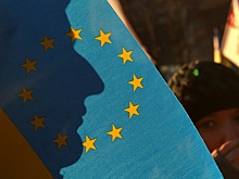 ЕС потребовал от Сербии ввести санкции против России