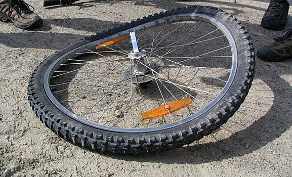 В центре Калининграда таксист сбил велосипедиста