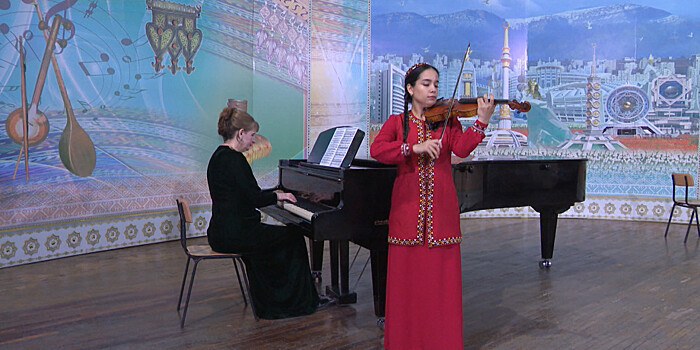 Моцарт в Ашхабаде: в Туркменской консерватории исполнили музыку австрийского гения