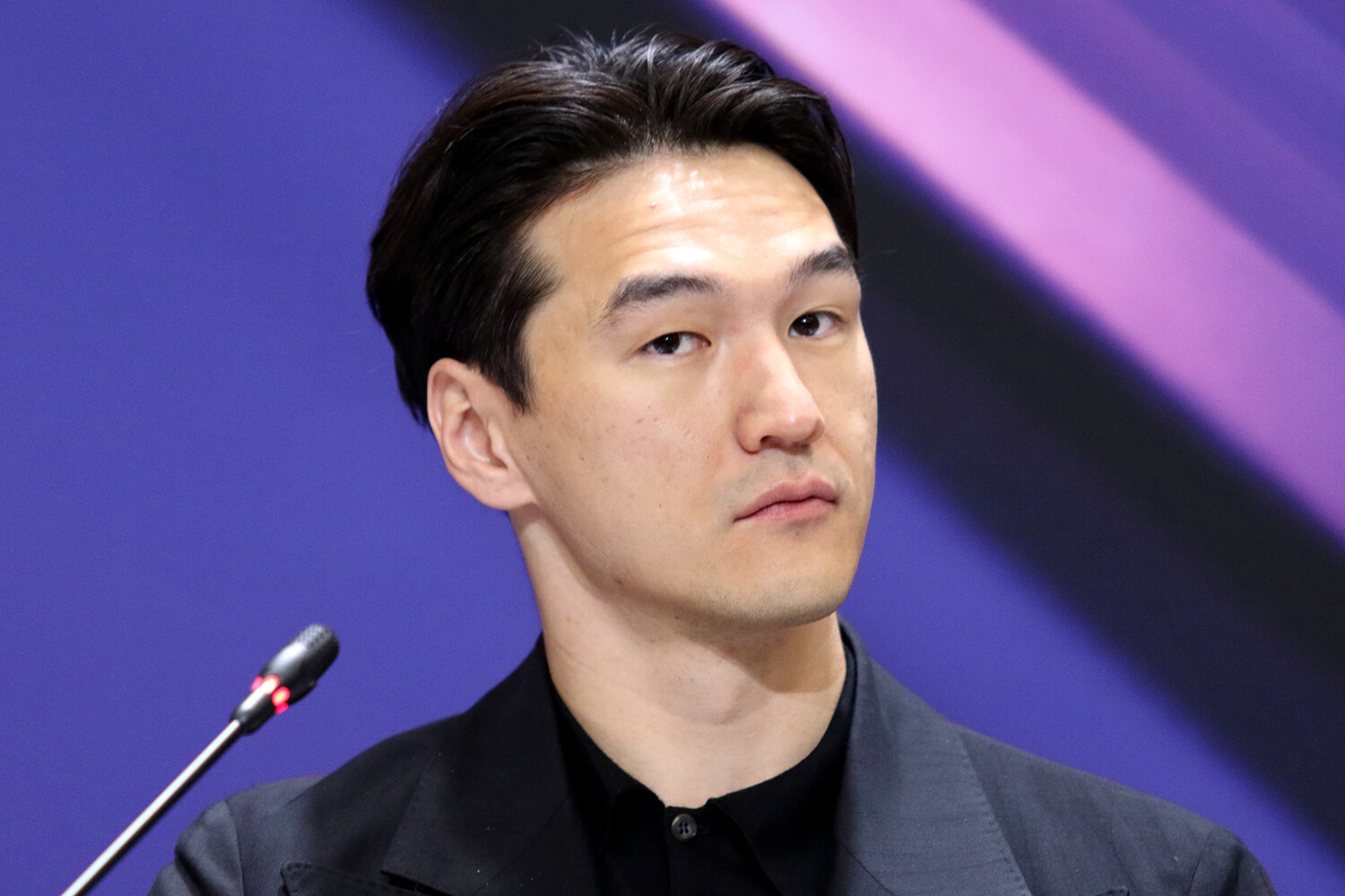 Mash: комик Сабуров стал акционером медико-урологического центра