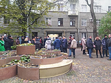 В Петербурге прошел сход против сноса Аракчеевских казарм