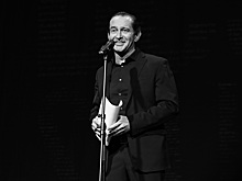 Константин Хабенский, Максим Матвеев и Александр Цыпкин на гала-концерте «БеспринцЫпных чтений»