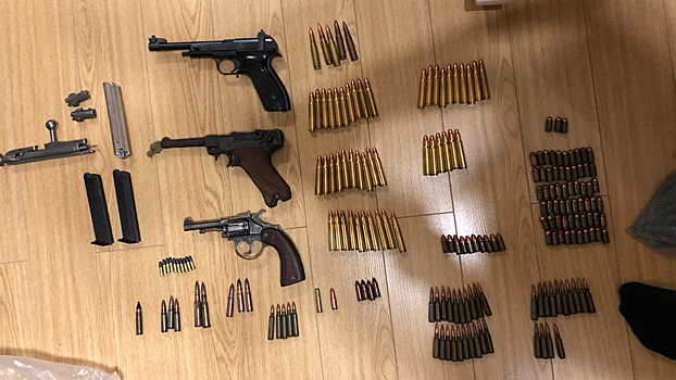 Полицейские обнаружили у жителя ТиНАО патроны, Parabelum и пистолет Марголина