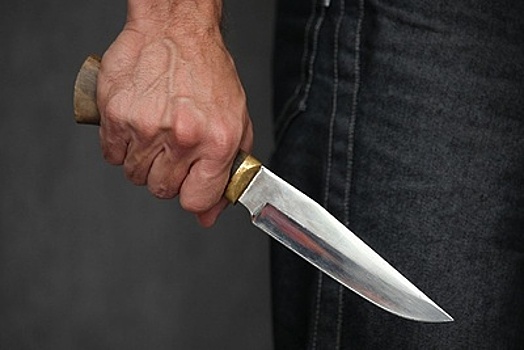 Мужчина угрожал ножом официантке в одном из ресторанов на юго‑востоке Москвы