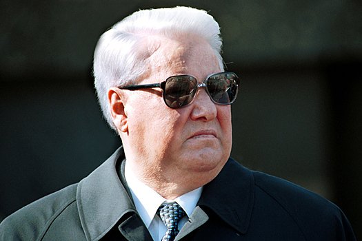 Горбачев: Ельцин сумасшедший, он себе вены резал