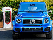 Электрокары Mercedes смогут заряжать на станциях Tesla Supercharger