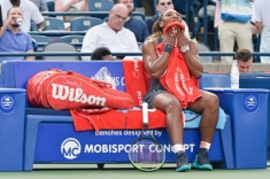 Андрееску высмеяла сдержанные эмоции мамы в финале US Open