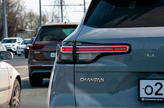 Россиянин купил Changan и «охренел» от ржавчины на новом китайском автомобиле