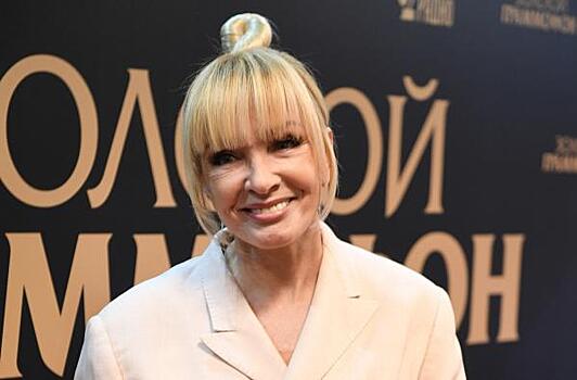 Раскрыты гонорары тяжелобольной Лаймы Вайкуле