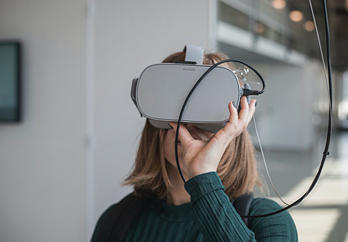 Очки из картона и HR-туры: как использовать VR и AR в маркетинге и ивент-индустрии
