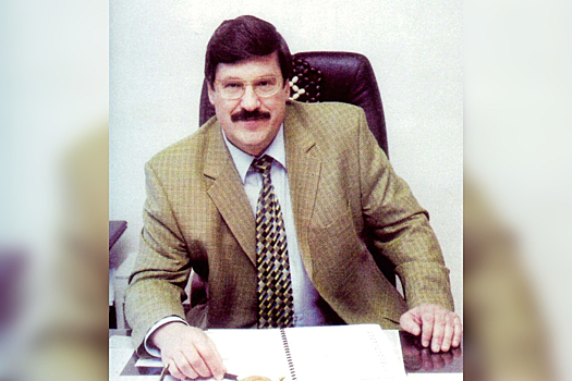 Кузбасс попрощался с легендой угольной промышленности Анатолием Приставкой