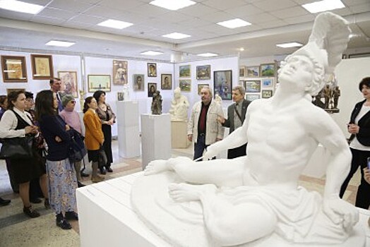 В Самаре открылась выставка скульптора Степана Карсляна