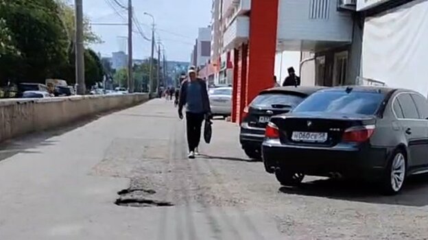 Пензенцы с Кулакова,1, устали бороться с водителями-нарушителями