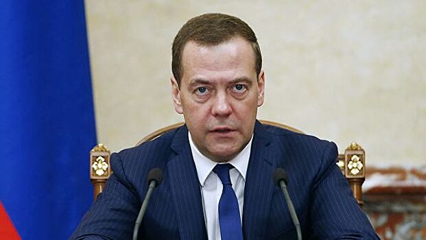 Медведев призвал Белоруссию ценить поддержку РФ