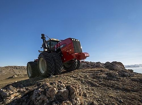 В Ростове вживую отбуксируют трактор Ростсельмаша весом 15 тонн