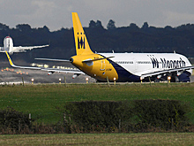 Британца посадили на девять лет за курение в самолете