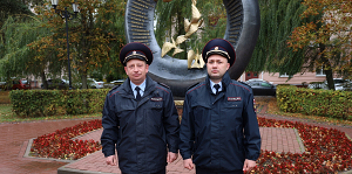Двое тамбовских участковых награждены медалями МЧС России «За спасение на пожаре»