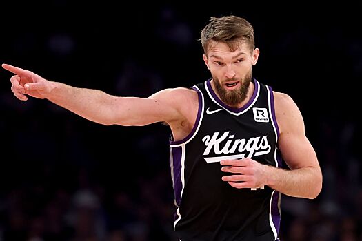 Домантас Сабонис стал автором победного броска в матче НБА «Сакраменто» — «Юта»