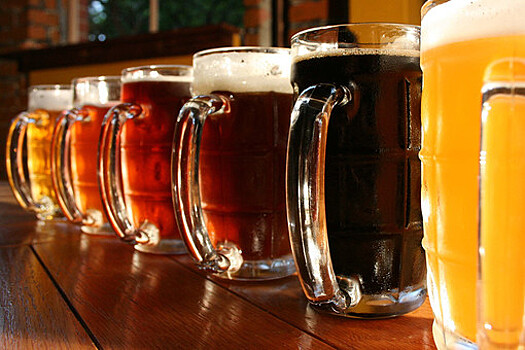 Пивовары сообщили о падении производства и продаж пива в России на 35%