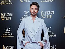 Александр Панайотов: «Горжусь своими работами в ледовых шоу Навки. Мой голос очень подходит Чернышеву и Ковтуну, которые играют принцев на льду»