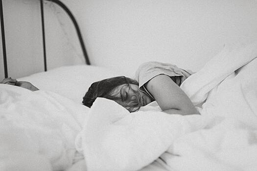 Пока вы спите: учёные узнали, что ночью рак распространяется агрессивнее