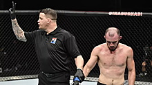 Российский боец со скандалом уволен из UFC