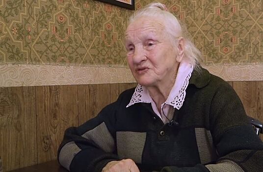 Звезда «Полосатого рейса» Лидия Доротенко в 90 лет спит в подъезде из-за буйного внука